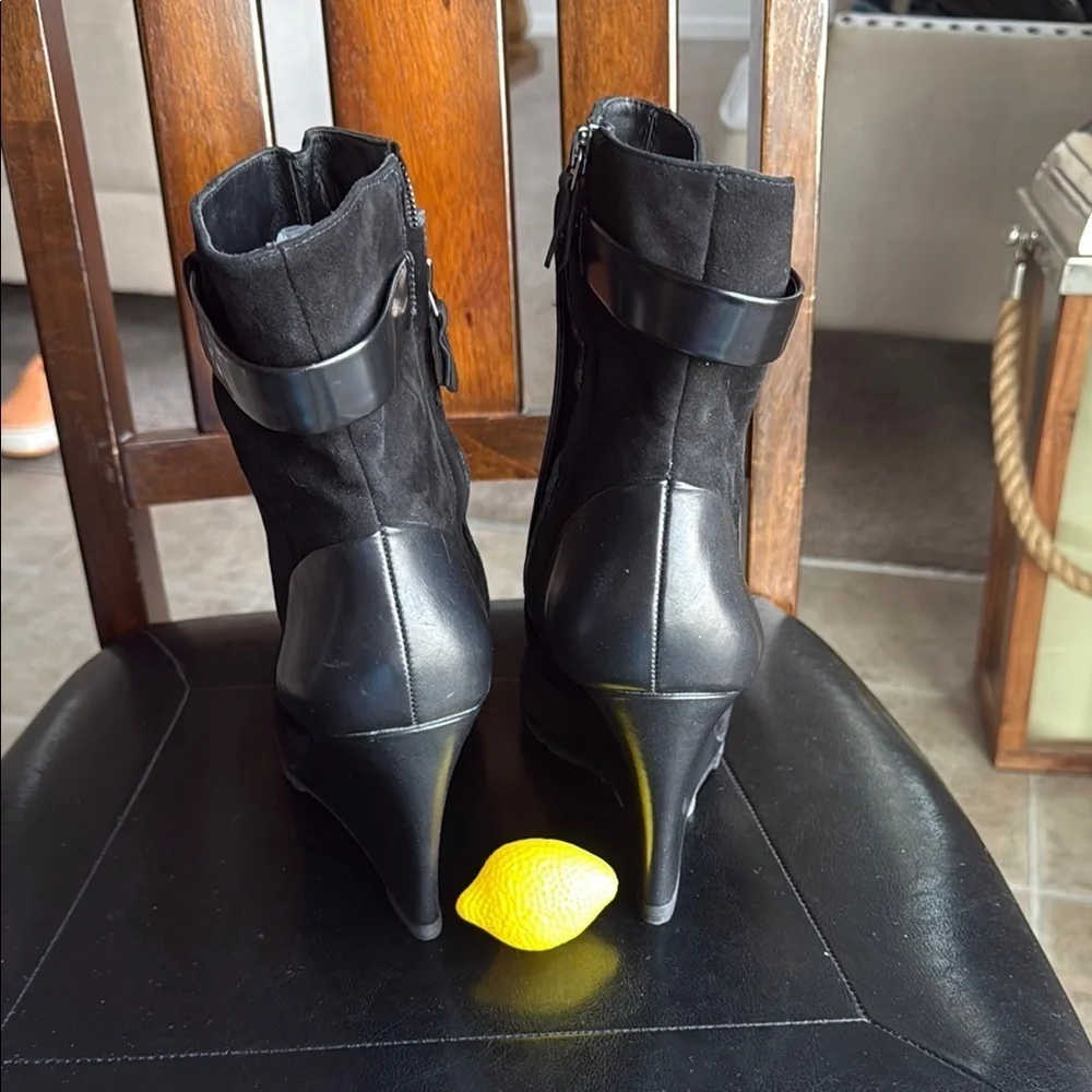 New 10 Crosby Derek Lam Black Women's Ankle Boots